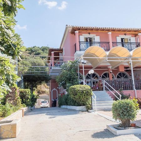 Maria Apartments Agios Georgios Pagon Exteriér fotografie